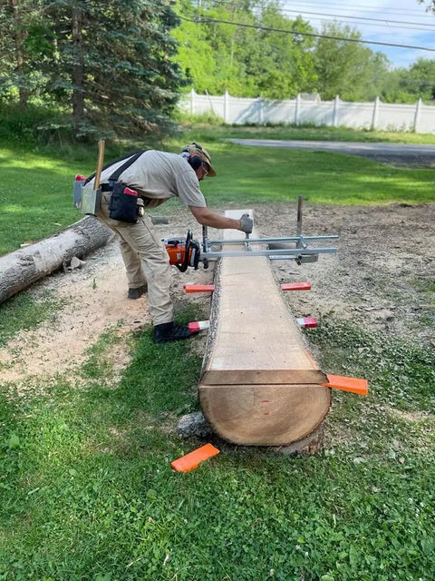 Portable Chainsaw Mill For Lumber And Slabs, Adjustable 14 Inch To 36 Inch Bar, 304 Stainless Steel And Aluminum Construction, Easy Milling Height And Width, Slab Thickness From 0.2 Inch To 11.81 Inch, Durable Home Workshop Tool