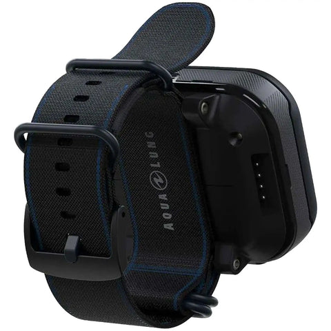 Back view of I770R Dive Computer With USB and Bluetooth, watch style design, rugged wrist strap, digital compass and TFT screen