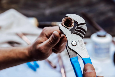 2 Piece Tongue And Groove Pliers Set With Straight Jaw For A Strong Grip And Handy Use Permalock Fastener Built Multipurpose Pliers