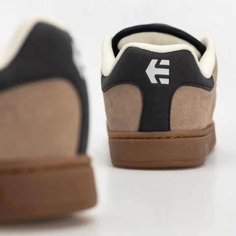 Rear view of Callicut Heritage Skate Shoes with low cut silhouette and dope vulcanized board feel, reinforced cupsole
