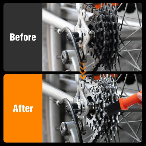 Before and after using Chain Cleaning Brush For Motorcycles And ATVs Universal Bicycle Chain Cleaner Tool Durable Nylon Bristles And ABS Body