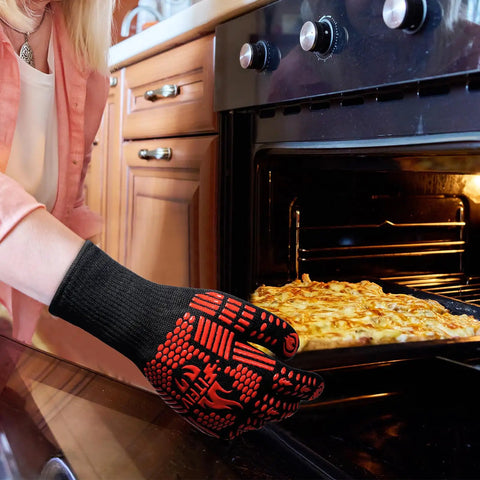 Extreme Heat Resistant BBQ Gloves For Grilling And Baking Up To 1472F Silicone Non Slip Oven Mitts in use