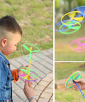 Child playing with 20 Sets Flying Helicopter Toys For Outdoors, Hand Spin Rotating Circle Helicopters With Plastic Propellers