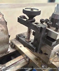 Heavy Duty Knurling Tool Set For Lathe Machine 2 Inch Capacity 50 Millimeter with diamond pitch knurls in action on lathe