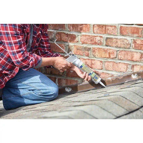 Clear Silicone Gutter Caulk 10.1 Oz, Fast-Setting Exterior Sealant for Gutters and Roof Edges, Weatherproof Bond with Strong Adhesion, 100 Percent Silicone, Perfect for Easy DIY Fixes and Outdoor Projects