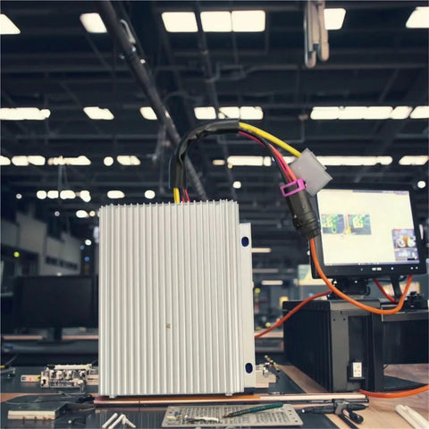 Heavy Duty EV Car DC To DC Power Converter 500 Watt 144V To 24V 22 Amp Isolated Transformer with aluminum case and wiring.