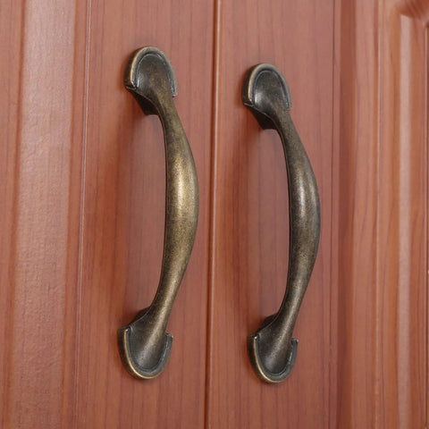 Antique Bronze Cabinet Pulls Set Of 4 Arch Style Kitchen Cabinet Handles installed on wooden doors, 116x22mm, zinc alloy.