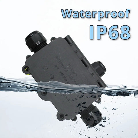 3 Way Waterproof Junction Box With Terminals And Screws IP68 Clamshell Underground Electrical Splice Box shown underwater