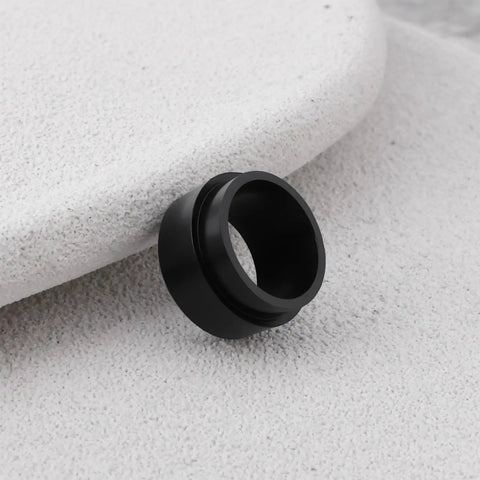 0.335 Inch Golf Shaft Ferrule Adapter Sleeve Set For Taylormade M1 M2 M3 M4 M5 M6 RBZ Stage 2 Drivers Fairways And Hybrids 10 Pack Compatible With.335 Tip Shafts Plastic Construction black ferrule detail