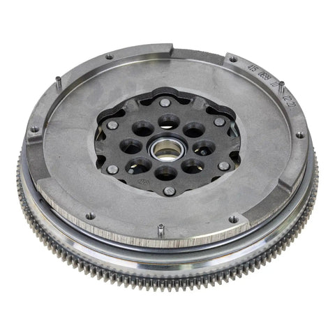Heavy Duty Replacement Dual Mass Clutch Flywheel For 2015-2019 Mini Cooper Clubman L4 2.0L Engine top view with metallic finish.
