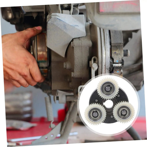 36T Planetary Gear Replacement Kit With Clutch For Geared EBike Motors showing installation process and gears close-up.