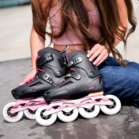 Lightning 90 W Womens Urban Inline Skates For City Cruising And Fitness All Day Comfort in Black Sangria with lever lock, size 39