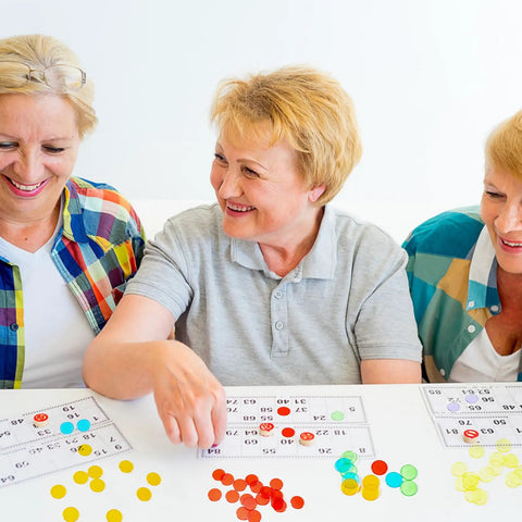 500 Pack Bingo Chips Set For Bingo Night And Classroom Games Colorful Plastic Poker Chips with people playing bingo