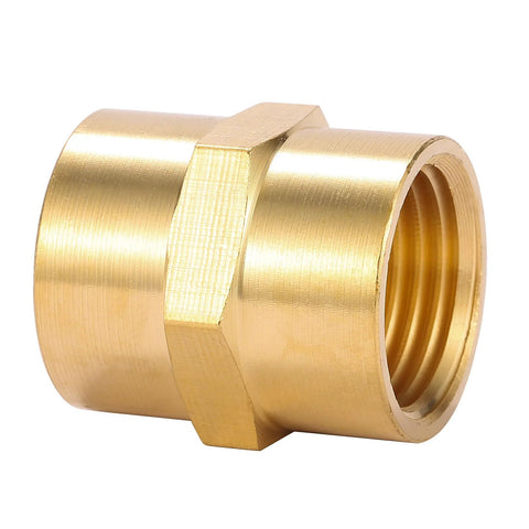 Close-up of a brass NPT female coupler 3/4 inch, highlighting its corrosion resistance and durability for pipe connections.