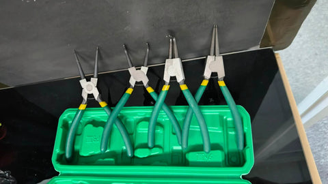 4 Piece Snap Ring Pliers Set With 7 Inch Round Nose C Clamps For Snap Ring Removal in green storage case