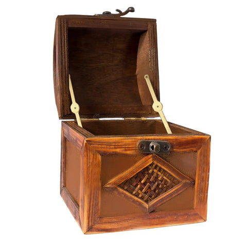 Open wooden box with Gold Metal Lid Stay Hinge 2.7x0.3 Inches Six Pack Durable Rust Resistant Lid Support Hinge for Cabinets