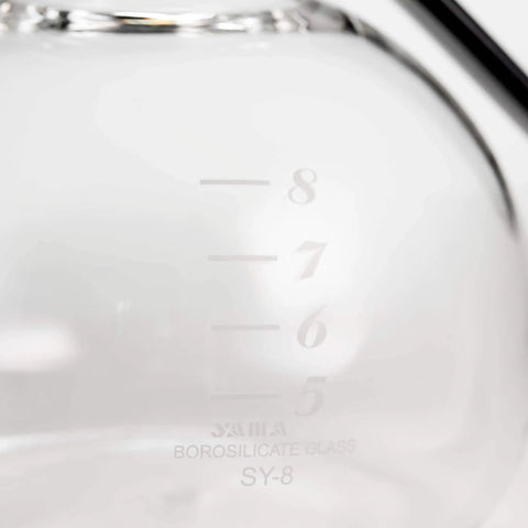 Close-up of marking on 8 Cup Stovetop Siphon Coffee Maker For Rich Vacuum Brew, 24 Oz Heat Resistant Borosilicate Glass Durable Glass Construction