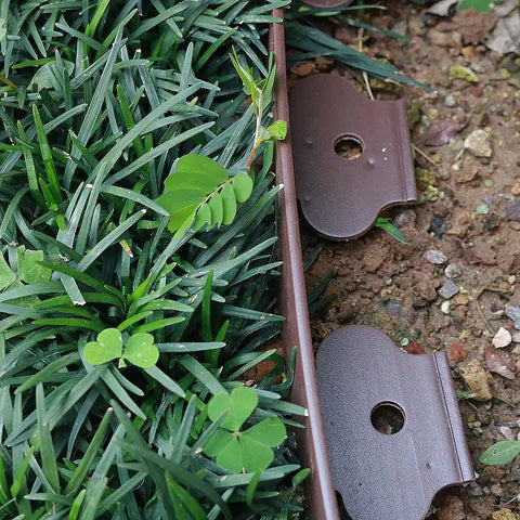 20 Ft Landscape Edging Kit With Brown 2-Inch Tall Border, 20 Easy-Install Plastic Stakes And 8-Inch Spiral Anchoring Spikes for garden