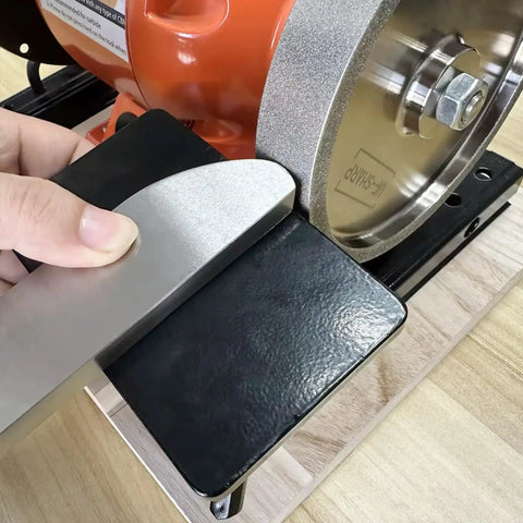 Heavy Duty Woodturning And Carving Tool Sharpening Jig For 6 Inch To 8 Inch Bench Grinders in use sharpening tool with precision.