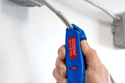 Cable Stripper No S 4 To 28 Multi With Integrated Stripping Function And Adjustable Cutting Depth For Round Cables 4 To 28 mm Diameter High Safety Easy Grip Tool For Precise Smooth Stripping