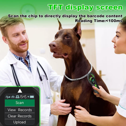 Veterinarian using Pet Microchip Scanner With 1.44 Inch TFT Screen, 3 In 1 Connections on large dog in clinic