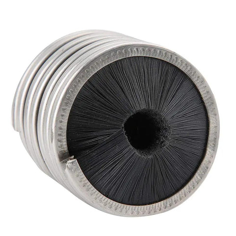 Close-up of Rope Cleaning Brush For Rock Climbing And Caving, Quick Dry, Easy To Use Rope Wash Tool with stainless steel bristles