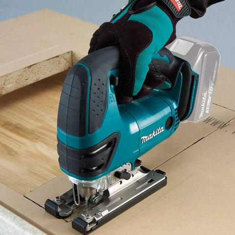 Cordless Jig Saw 18V LXT Brushed Lithium-Ion, Variable Speed 0-2600 SPM, 3 Orbital Settings Plus Straight Cut in use