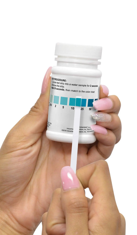 50 Pack Hydrogen Peroxide Test Strips For Pool Spa And Tap Water 0 To 100 Ppm Range used for testing water quality.