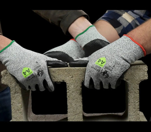 ANSI A4 Liquid Repellent Nitrile Work Gloves With DuraBlend 13 Gauge Shell Foam Palm Coating gripping concrete block