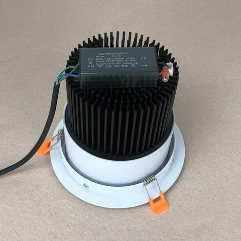 JUDYSSY Adjustable Led Floodlight 3-15W High Efficiency Cob Ceiling Light power supply with heat sink for easy installation.