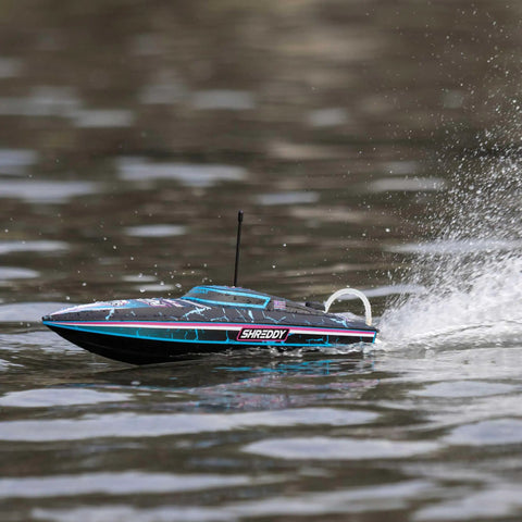 Recoil 2 18 Inch Brushless Shreddy RTR with Water-Cooled Motor and ESC Self-Righting Deep-V Hull Fully Ready-To-Run racing on water