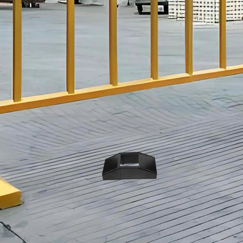 Carbon Steel Fence Pad For Warehouse Protection With Tool Free Install, Heavy Duty Fence Pad To Guard Equipment In Industrial And Storage Settings, Rugged, Easy To Fit, Lightweight Yet Durable, Versatile Fence Padding Solution, black carbon steel floor guard in warehouse