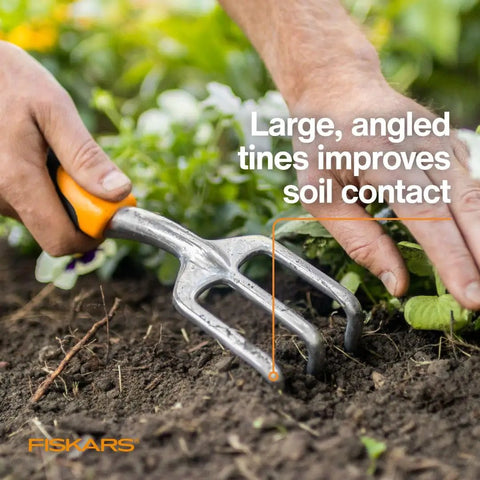 Ergo Cultivator For Digging And Aerating Soil And Weeding This Heavy Duty Garden Tool With An Ergonomic Cast Aluminum Head And Sharp Tines