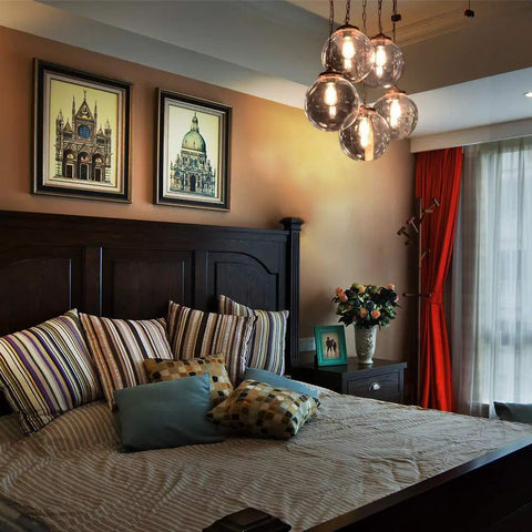 Bedroom with decorative lighting, featuring ST21 Vintage LED Edison Bulb 4.5W 40W Equivalent Dimmable Soft White 3000K Filament Light Bulb.