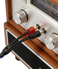 0 Gauge True Dual Amp Wiring Kit With 2000W Power 200A ANL Fuse OFC RCA Cables 14 Gauge Speaker Wire Pre Cut Power And Ground Cables Distribution Block Install Hardware For A High Performance Car Audio System RCA cables plugged into stereo audio inputs