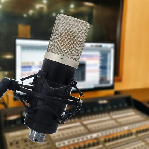 Shock Mount For Condenser Microphones 47 To 53 mm Diameter Anti Vibration Suspension Clip Fits AT2020 Series in studio