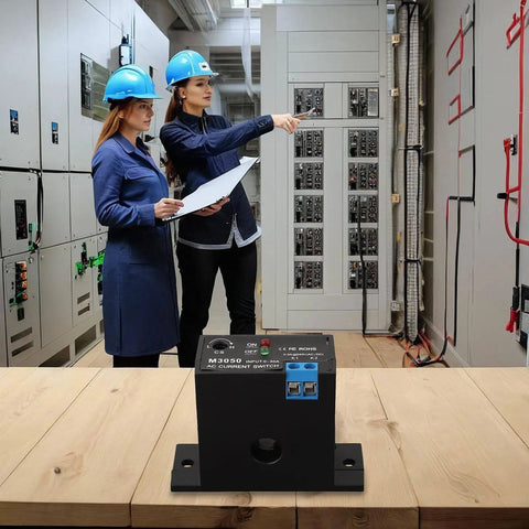 Self Powered AC Current Sensor Switch 30A Adjustable With Smart Current Monitoring Red Green LED Indicators No External Power Needed Output Signal Switching Input Output Isolation Ideal For Automation in control room