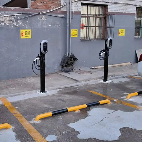 Heavy Duty Level 3 DC Fast EV Charging Station For Truck Parks And Commercial Job Sites With High Power Dispenser and No Sweat Plug In Setup For Fleet Operators Ready For Long Haul Routes in a parking area.