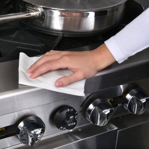 Bleach Disinfecting Wipes For Hospital Grade Surface Cleaning In Bathrooms And Equipment Large Canister 6 Inch By 10.5