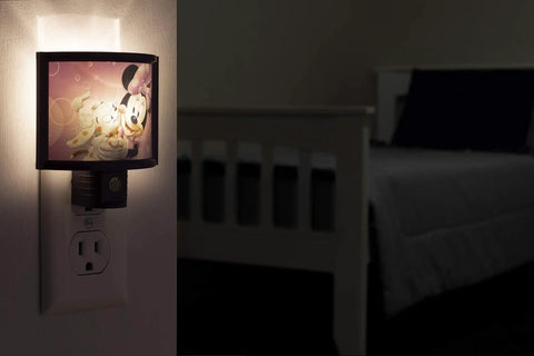 Minnie Mouse Wrap Shade LED Night Light Kid-Friendly Plug-In Wall Night Light With Dusk-To-Dawn Sensor For Kids Bedrooms
