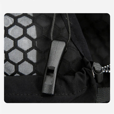 Close-up of black clip and hexagonal mesh on Hydration Vest Backpack 5L for Hiking and Cycling Unisex Water Backpack