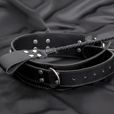 Hardcore Stainless Steel Chicago Screw Rivets Kit With Phillips Heads And 50 Pack Of Beefy Reusable Fasteners For Leatherwork and Belt Mods and Bookbinding Jobs That Hit Different in a black leather strap.