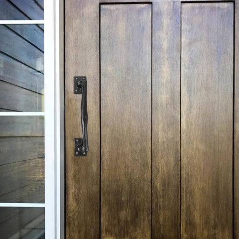 Old School Vintage Barn Door Handle For Sliding Doors And Gates on wooden door, rustic metal gate pull, black antique iron knob.