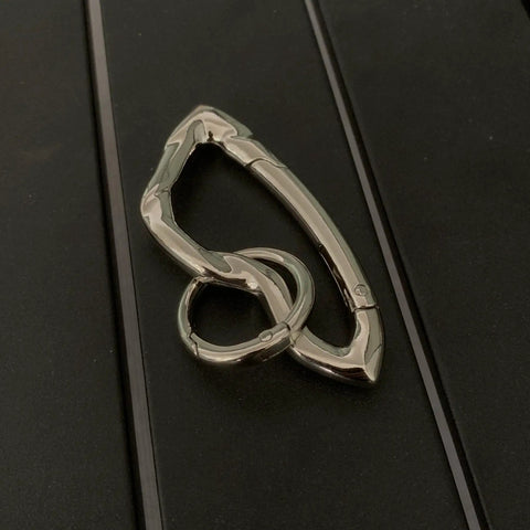 Y2K Style Irregular Carabiner Keychain Clip For Heavy Duty Multi Use Hook And Large Key Ring Ideal For Outdoor Gear Silver Finish