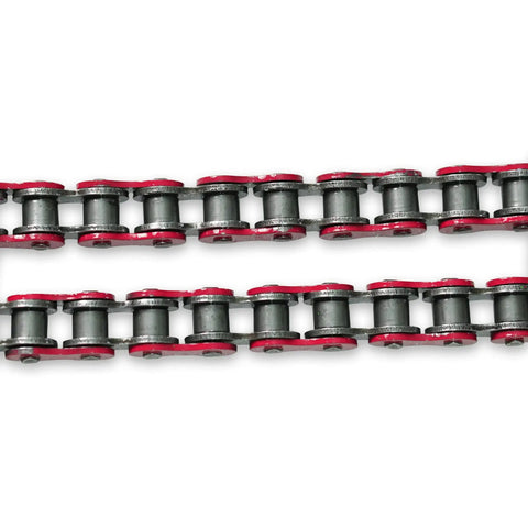 Beefed Up Heavy Duty 420 Motorcycle Chain With Breaker 140 Link Standard Roller Drive Chain close-up on metal links