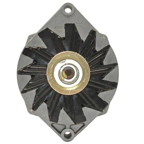 Reliable Remanufactured Alternator For Vehicles 3342311 With Premium Bearings And Double Lip Seals front view showing rotor design