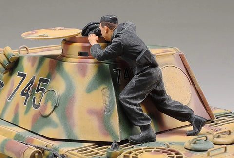 1:35 Scale Panzer Panther Ausf. D Military Vehicle Model Kit With Commander Torso And Crew Figures, Three Battle Markings, Dope Decals And Photo-Etch, Paints Not Included, Tools Not Included, Glue Not Included, Sd.Kfz.171 Build, with crew figure on turret