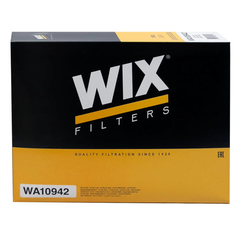 Box of Wix Filters WA10942 for Heavy Duty Engine Air Filter for Chevy Silverado and GMC Sierra Pickup 2019 Through 2020
