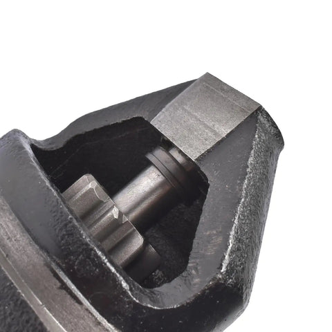 12V 9 Tooth Starter Motor With Cross Reference 04131602 Fits TD2.9 TD3.6 TCD2.9 TCD3.6 And Genie GTH5519 Industrial Diesel Engines For Easy Cranking And Reliable Repair Parts, close-up gear