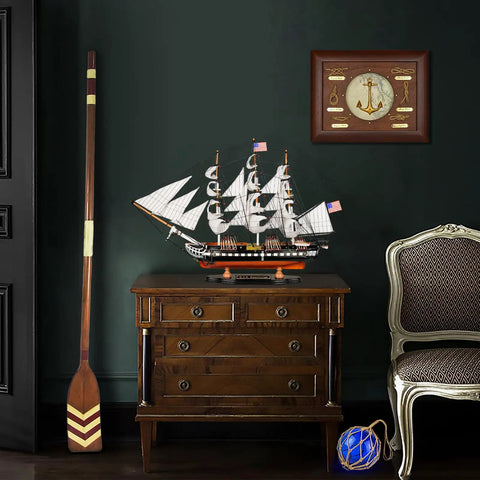 Wooden USS Constitution Model Ship 1/95 Scale Frigate Replica For Home Decor Handcrafted Basswood Hull With Hand Stitched Sails